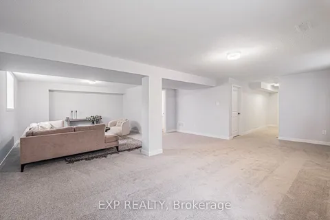 6354 Ottawa St, Stittsville - Munster - Richmond, ON K0A 2Z0