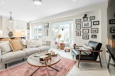 137 Cove Cres, Hamilton, ON L8E 5A1