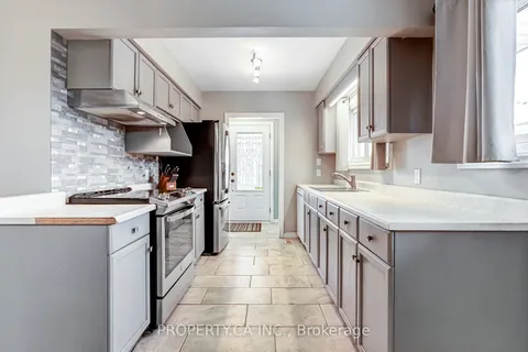 84 East 45th St, Hamilton, ON L8T 3J8