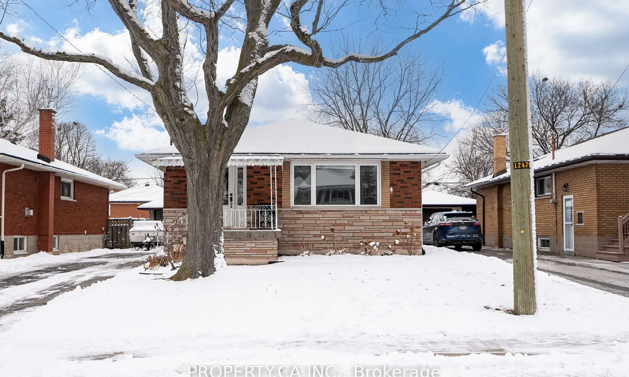 84 East 45th St, Hamilton, ON L8T 3J8