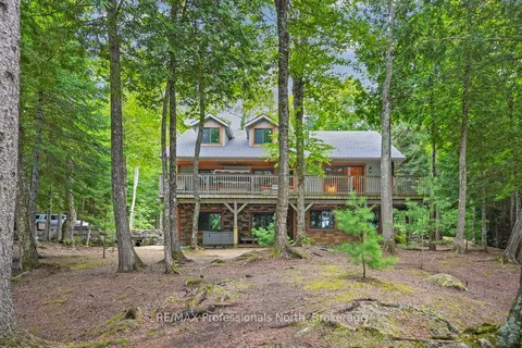 2272 Minnicock Lake Road, Highlands East, ON K0M 1S0