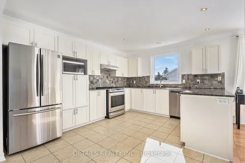 507 Chartrand St, Russell, ON K4R 1G4