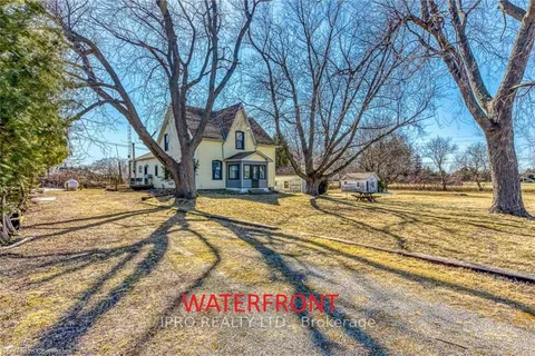 3590 Lakeshore Road, Lincoln, ON L0R 1B1