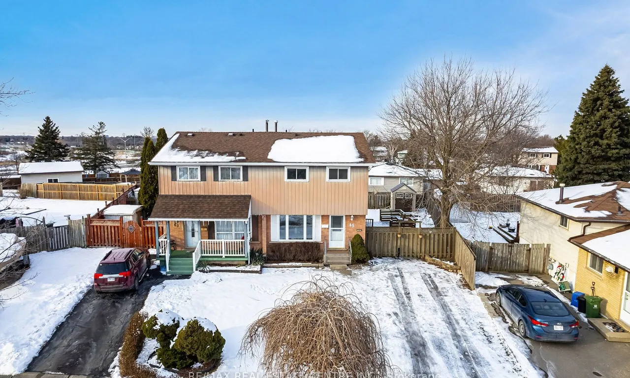 43 Markham Cres, Hamilton, ON L8J 1P2