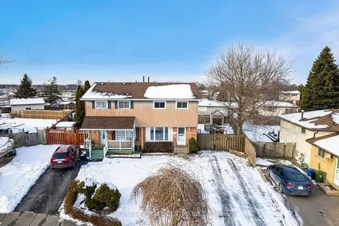 43 Markham Cres, Hamilton, ON L8J 1P2