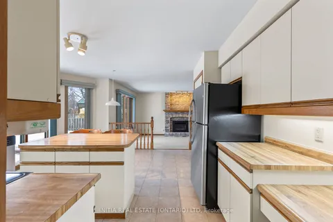 104 Doon Dr, London, ON N5X 3V1