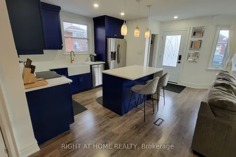 124 Barons Ave, Hamilton, ON L8K 2Y7