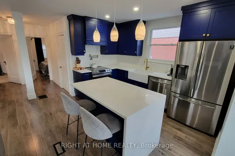 124 Barons Ave, Hamilton, ON L8K 2Y7