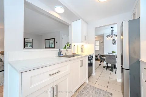 2 McCartney Rd, Guelph, ON N1K 1M7