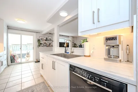2 McCartney Rd, Guelph, ON N1K 1M7