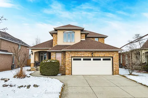 48 Riviera Rdge, Hamilton, ON L8E 5E7