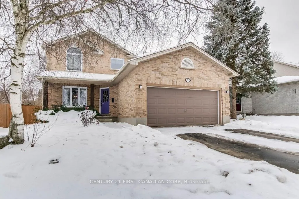 72 Meadowoak Cres, London, ON N6H 5E8