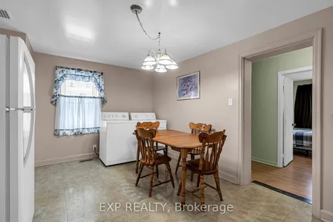 313 Sixth St, Cornwall, ON K6J 2X1