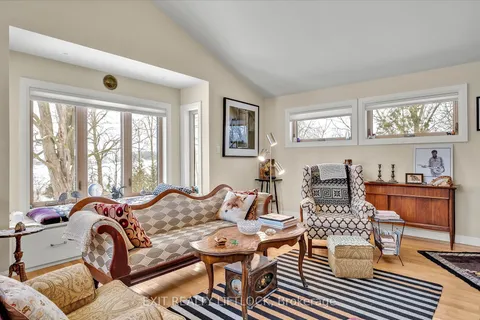 2735 County Road 2, Otonabee-South Monaghan, ON K0L 2G0