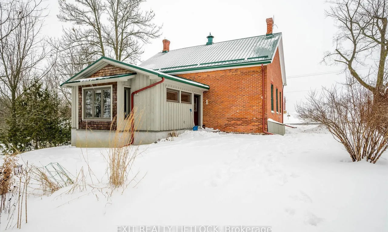 2735 County Road 2, Otonabee-South Monaghan, ON K0L 2G0