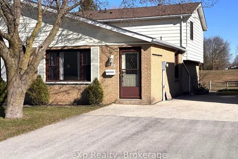 704 11th Street, ON N4N 3J4