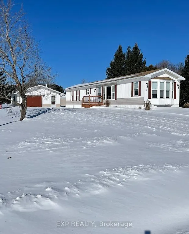 5 Park Ave, Horton, ON K7V 0A5