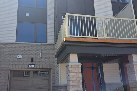 704 CHROMITE, Barrhaven, ON K2J 7J2