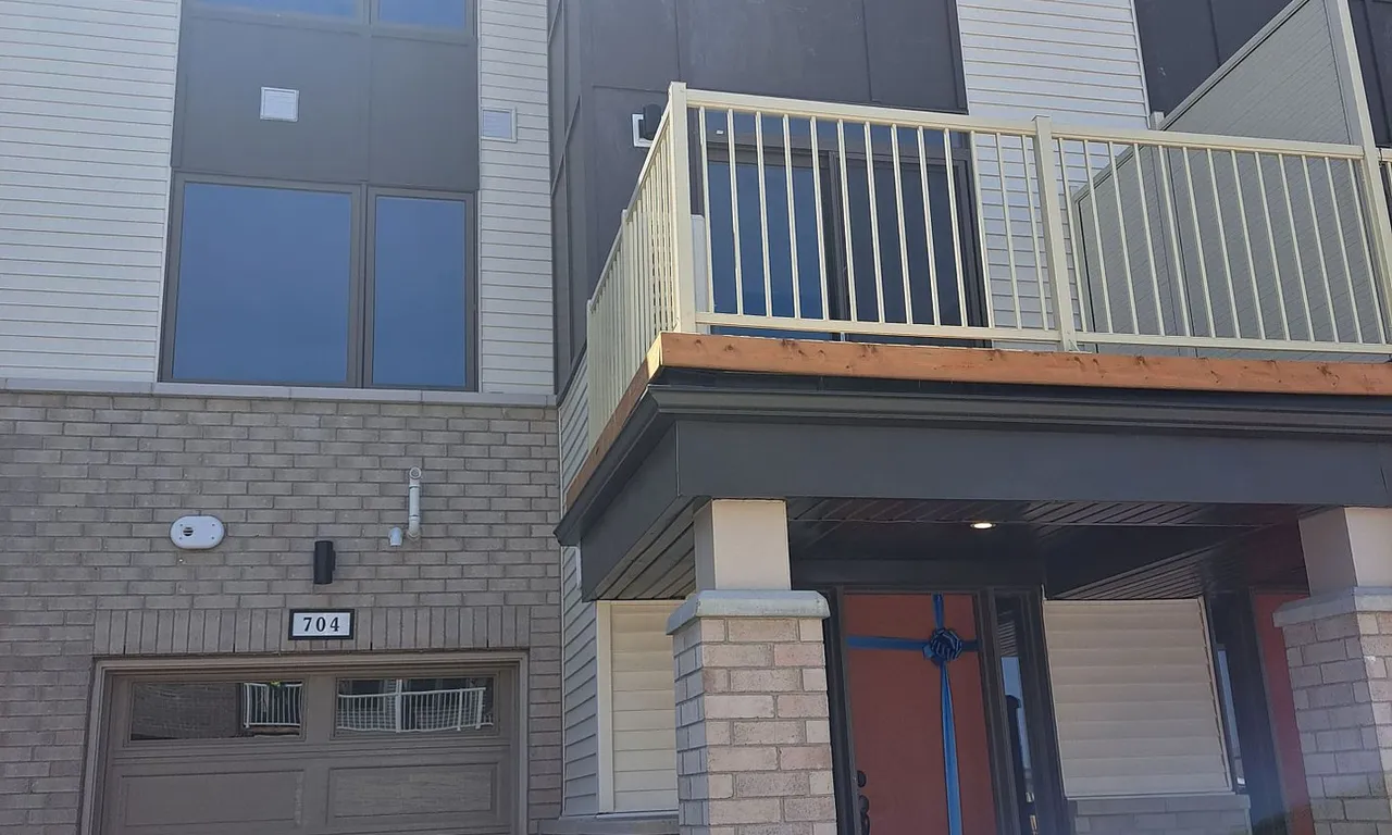 704 CHROMITE, Barrhaven, ON K2J 7J2