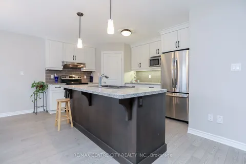 9 CIDER MILL Lane, St. Thomas, ON N5R 0C1