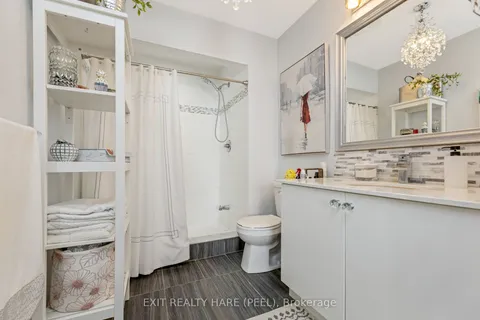 17 Anderson Avenue, Mono, ON L9W 6W6