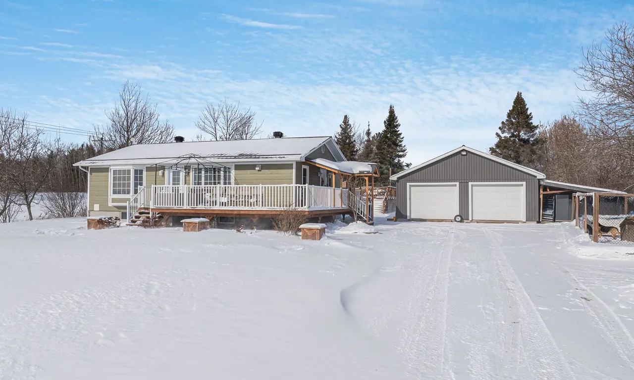 651 Concession 10 Rd, Alfred and Plantagenet, ON K0B 1L0