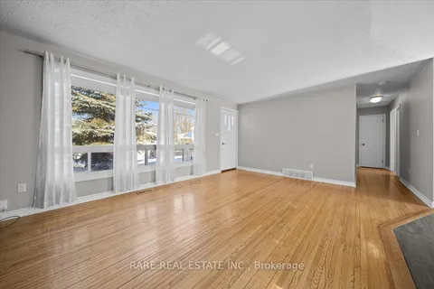 170 Munro St, Carleton Place, ON K7C 1H1