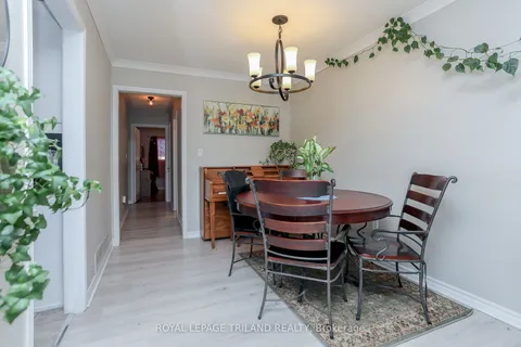 3 Bennett Pl, St. Thomas, ON N5P 4J7