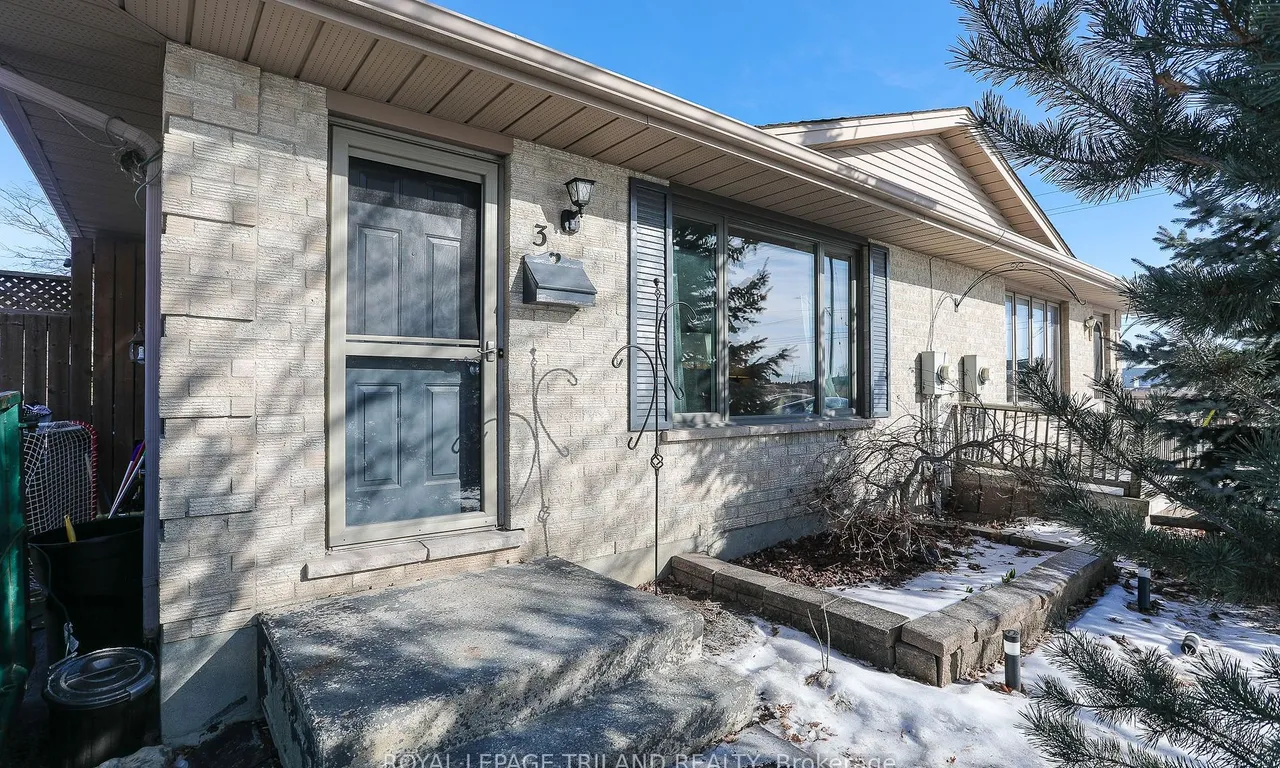 3 Bennett Pl, St. Thomas, ON N5P 4J7