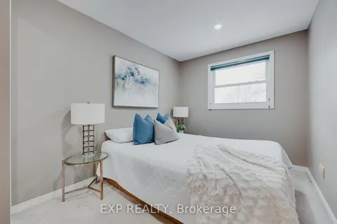 59 Hubert St, Cambridge, ON N3C 3M5