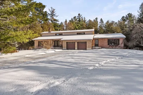 132 MANION Road, Carp - Huntley Ward, ON K0A 1L0