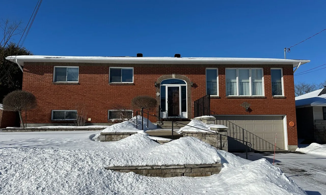 10 CARLETON CATHCART St, Stittsville - Munster - Richmond, ON K2S 1N1
