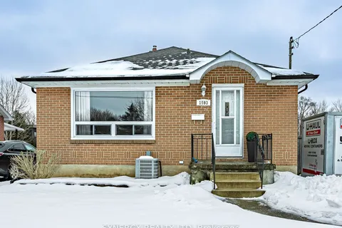 1593 Hansuld St, London, ON N5V 1Y4