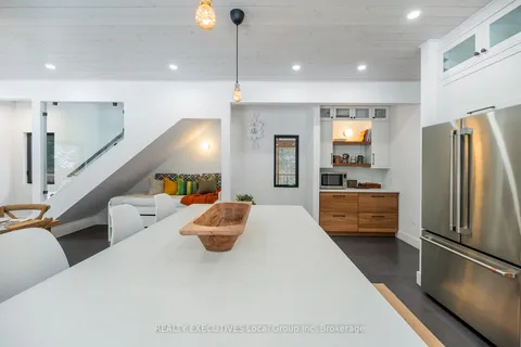 125 Guay Rd, Bonfield, ON P0H 2E0