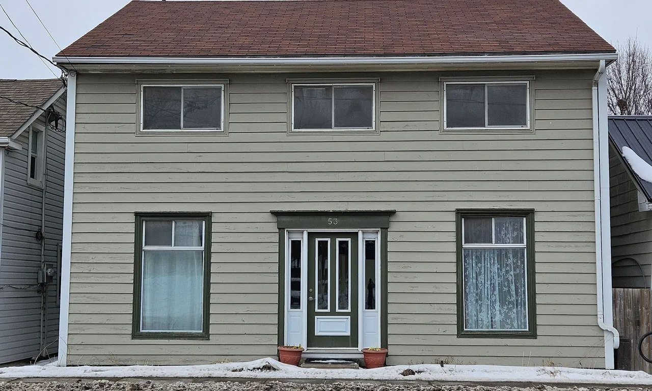 53 Main St, Prince Edward County, ON K0K 2T0