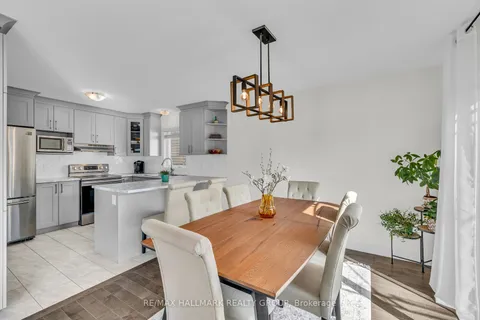 193 ONYX Cres, Clarence-Rockland, ON K4K 0H5