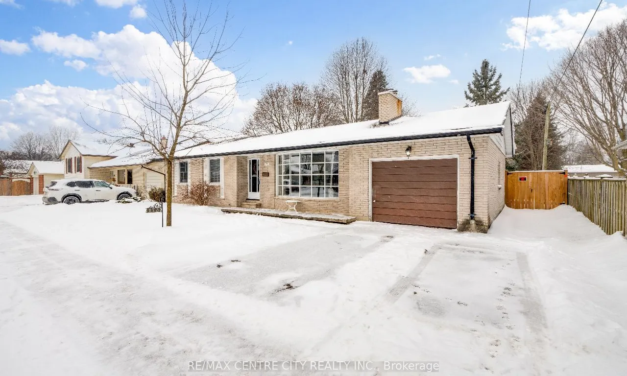 175 Ontario St, Strathroy-Caradoc, ON N7G 1B8