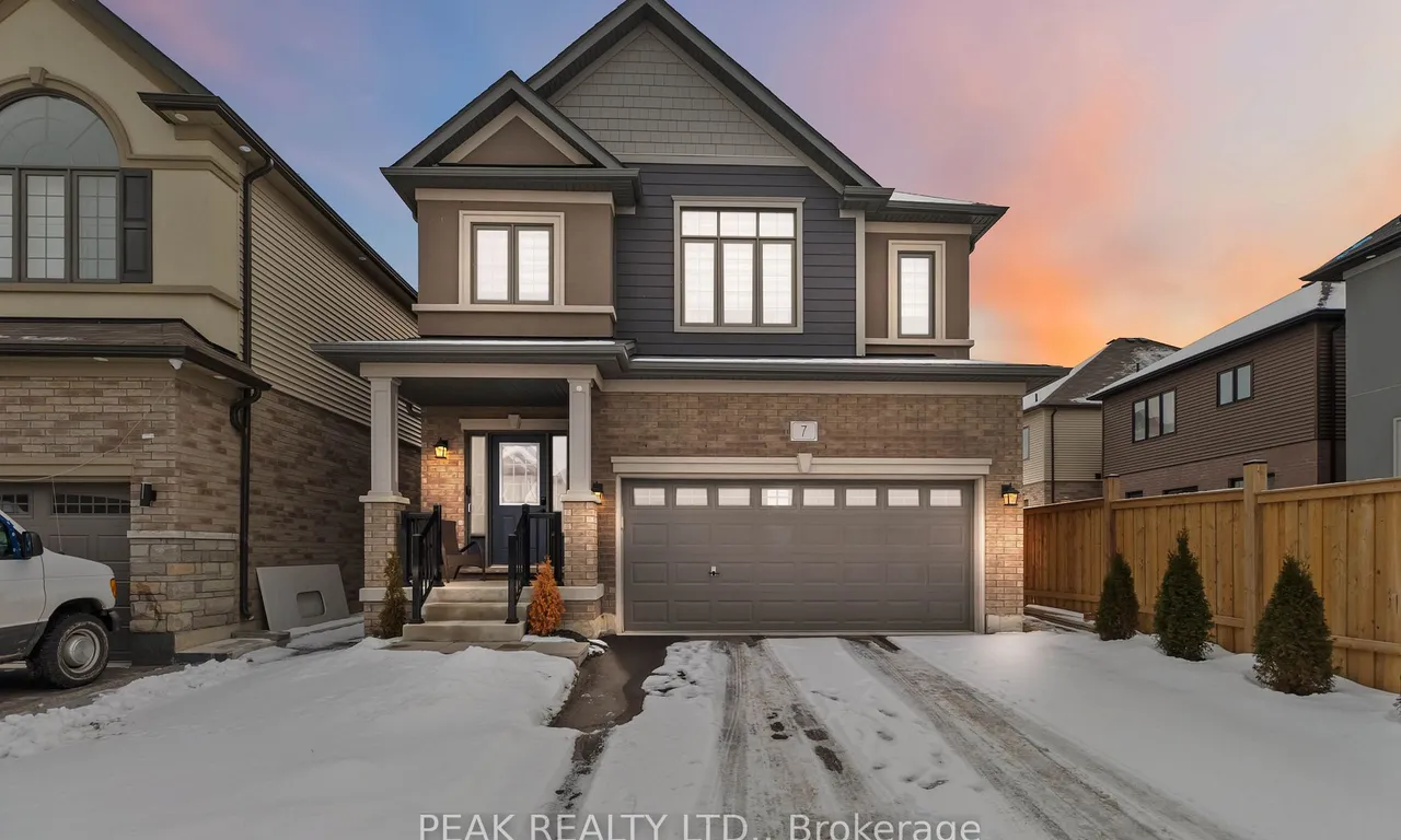 7 Rowley St, Brantford, ON N3S 0J4