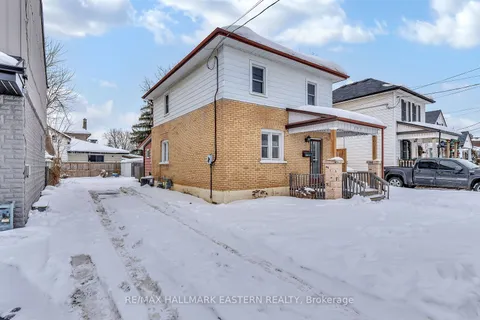 771 Lock St, Peterborough, ON K9J 2Z5