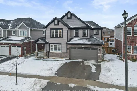 73 Bergenstein Cres, Pelham, ON L0S 1E6