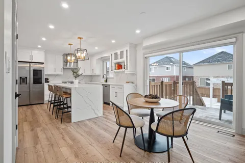 73 Bergenstein Cres, Pelham, ON L0S 1E6