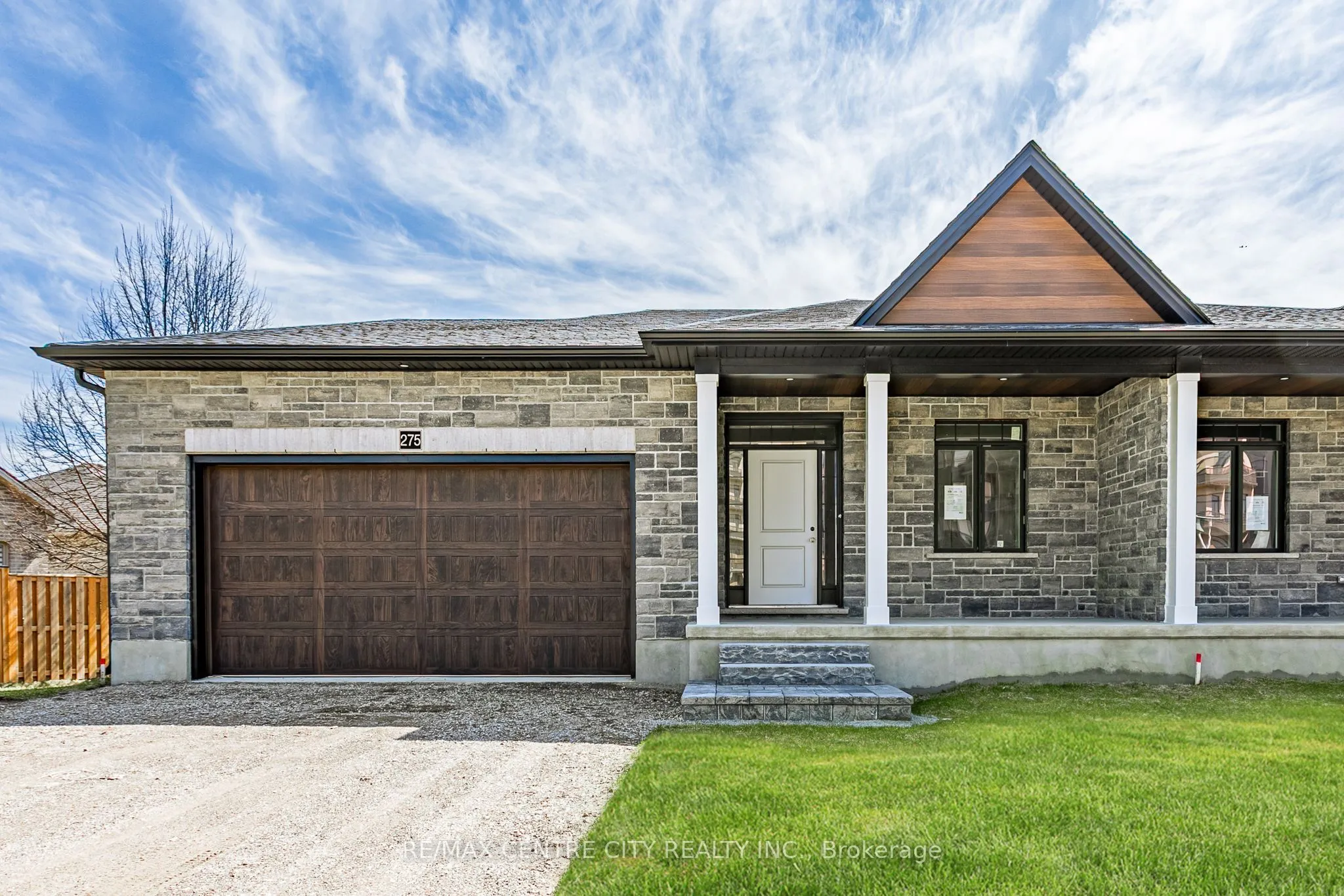 275 South Carriage Road, ON N6H 0B5
