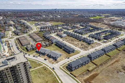 275 South Carriage Road, ON N6H 0B5