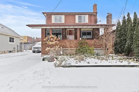 36 Battle St, Thorold, ON L2V 3W5