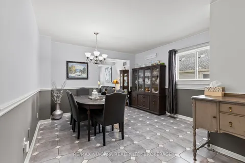 36 Battle St, Thorold, ON L2V 3W5