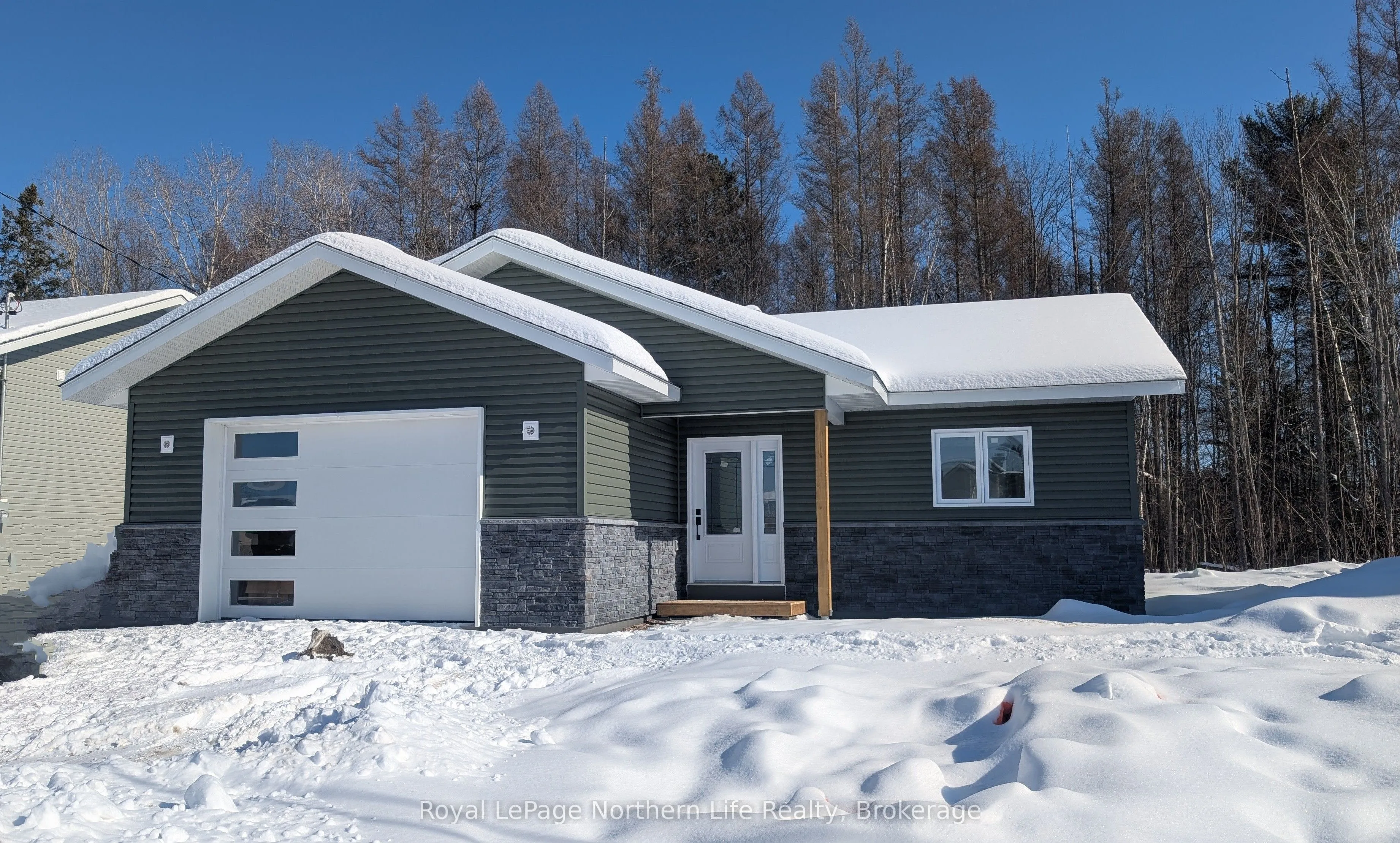 422 Roy Street, West Nipissing, ON P2B 2B5