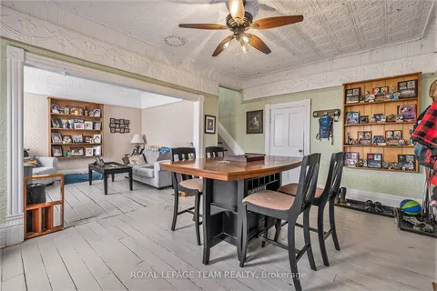 10296 Marionville Rd, North Dundas, ON K4R 1E5