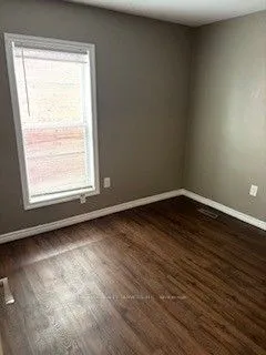 14 Clinton Street, Hamilton, ON L8L 3J8