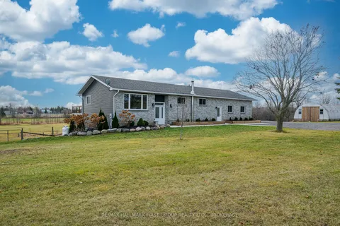 7545 County Rd 9 Rd, Greater Napanee, ON K7R 3K8