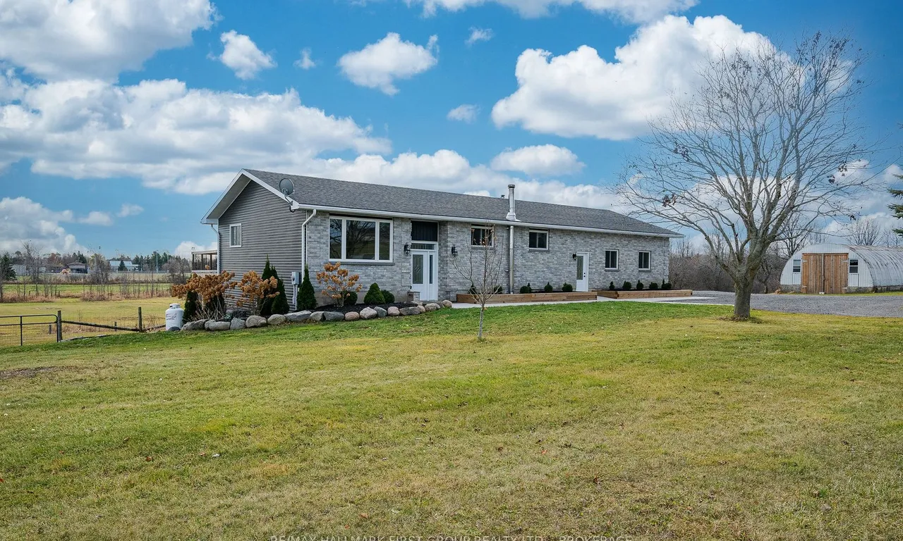 7545 County Rd 9 Rd, Greater Napanee, ON K7R 3K8